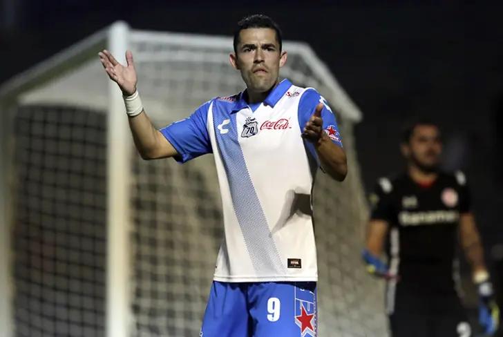 Hérculez Gómez con el Puebla.