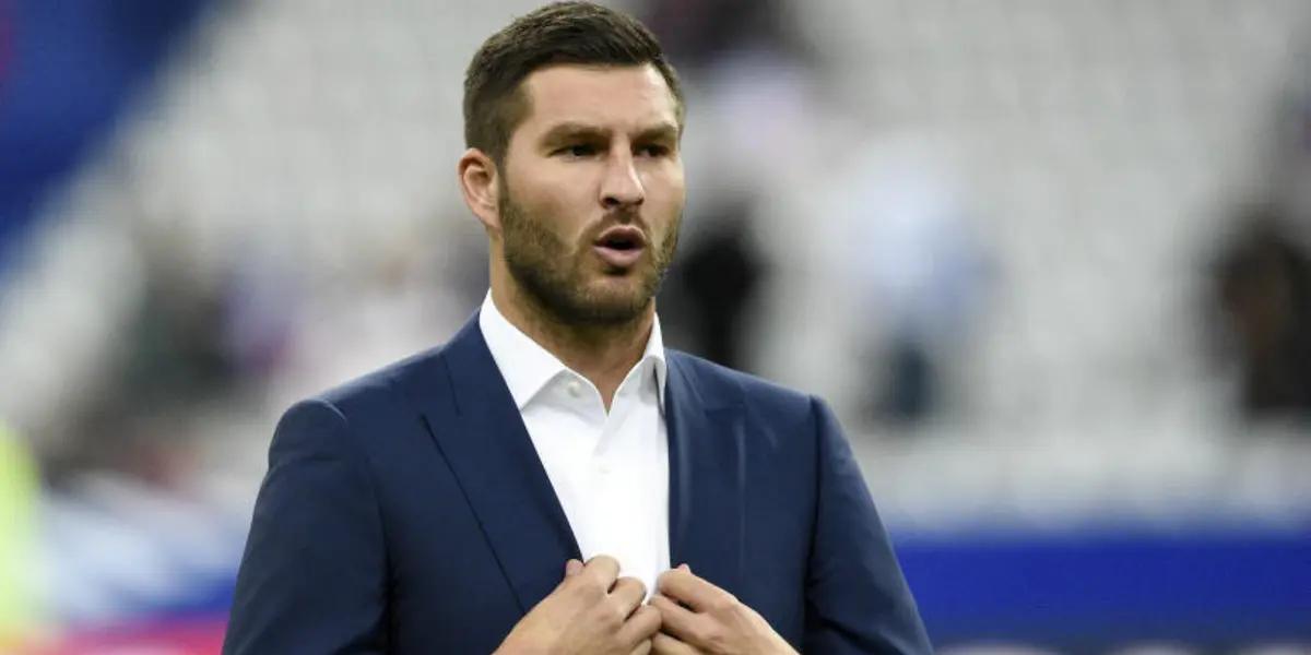 Gignac con traje. Foto: Superl1der