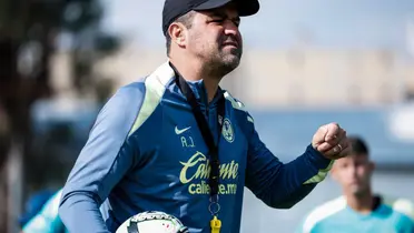 André Jardine dirigiendo un entrenamiento (Foto: GettyImages)