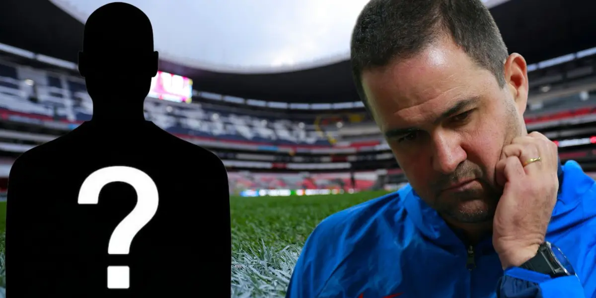 André Jardine y al fondo el Estadio Azteca (Foto: GettyImages)