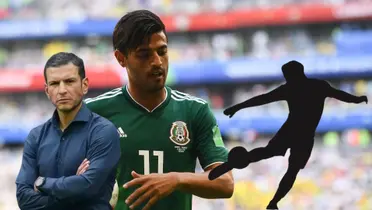 Carlos Vela en su último partido con el TRI y Jaime Lozano pensativo | Foto: Goal