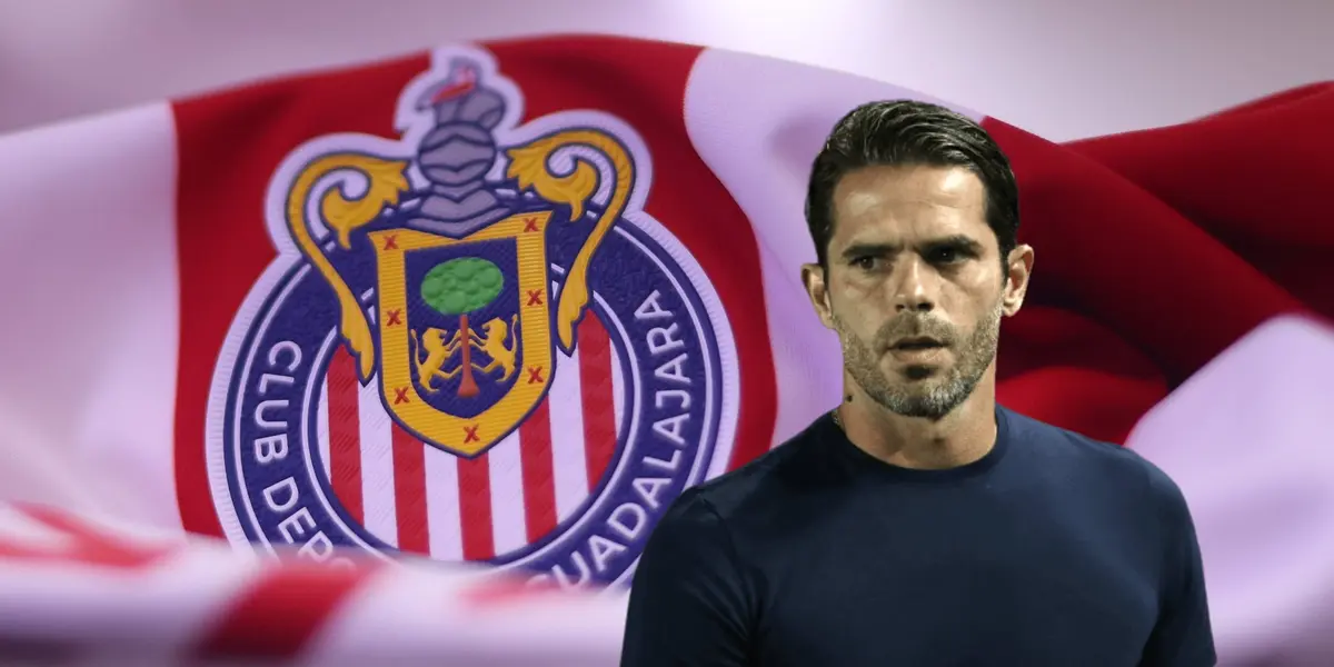 Fernando Gago y logo del Guadal jara/ Foto Chivas.