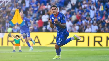 Foto: ESPN / Toro Fernández, vistiendo la camiseta de Cruz Azul