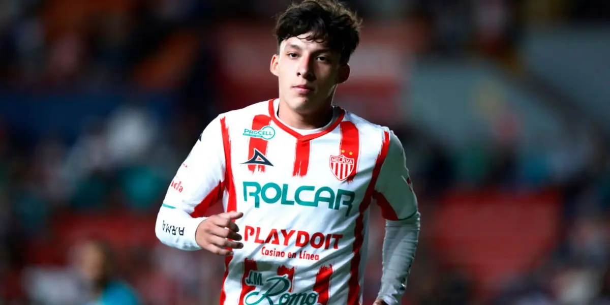 Heriberto Jurdo con los Rayos del Necaxa (Foto: GettyImages)