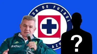 Javier Aguirre y al fondo el escudo de Cruz Azul (Foto: GettyImages)