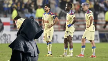 Kevin Álvarez , Henry Martín y Julián Quiñones tras el silbatazo final vs Pachuca | Foto: UnoTV