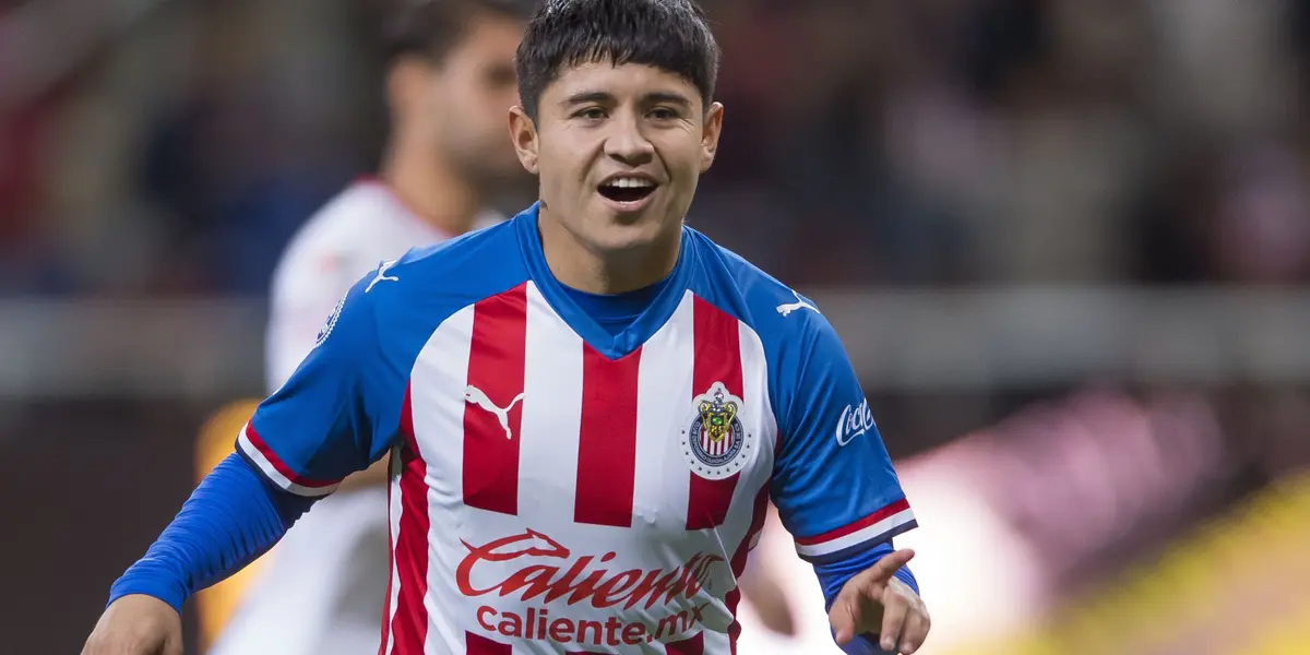 La Chofis López se fue de las Chivas y ya encontró el amor, hay foto