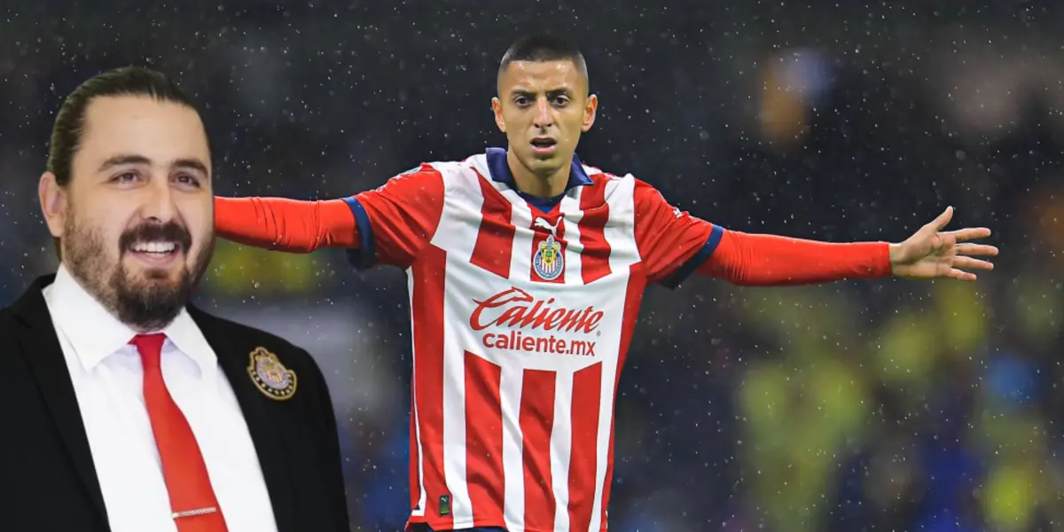 Roberto Alvarado con Chivas y Amaury Vergara |Foto: Mexsport 